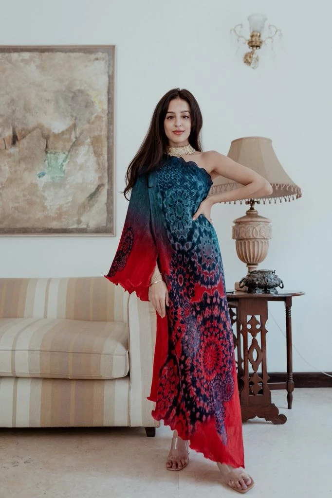 Navy Into Red Batik Printed Pleated One Shoulder Dress With One Sleeve 3 Navy Into Red Batik Printed Pleated One Shoulder Dress With One Sleeve