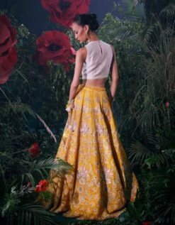 Ivory Embroidered Scalloped Top -Charmers Shop cfw23t28b