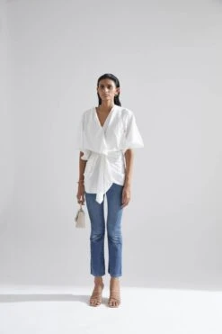 White Echo Gardania Top