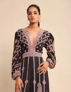 Black Printed Crepe Jumpsuit 10 Black Printed Crepe Jumpsuit -Charmers Shop jmpvro02n32869843 black4