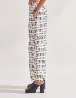 Black And White Nuno Trouser -Charmers Shop nuno3