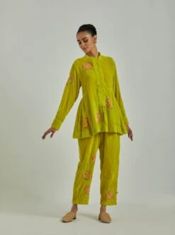 Lime Autumn Field Silk Vekvet Top