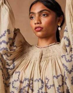 Ivory Spiral Gathered Top -Charmers Shop ss24gtivys3