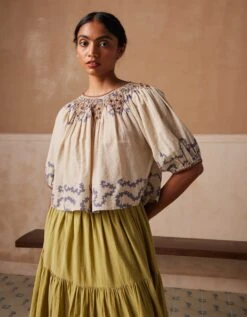 Ivory Spiral Rose Top