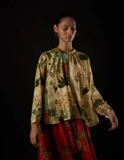 Vintage Garden Fawn Top